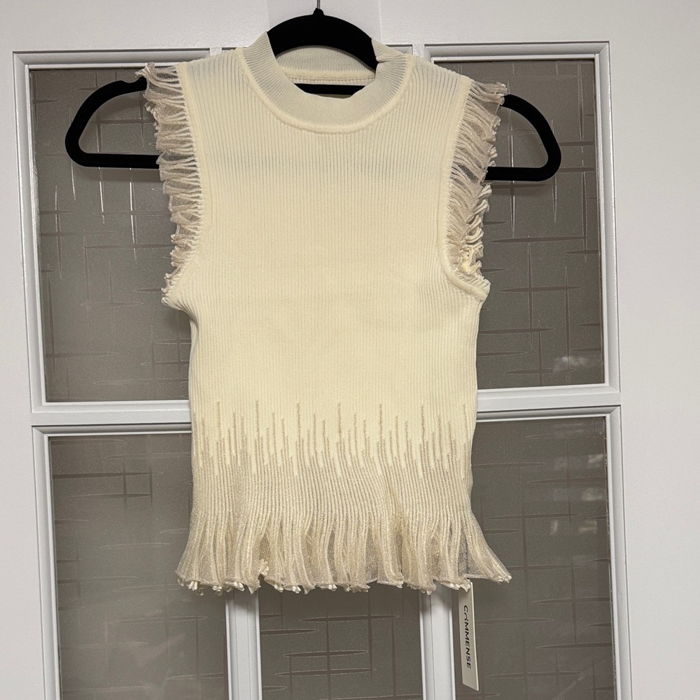 Commence Chic Cream Sleeveless Top size M